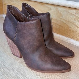 Charles David shoe boot